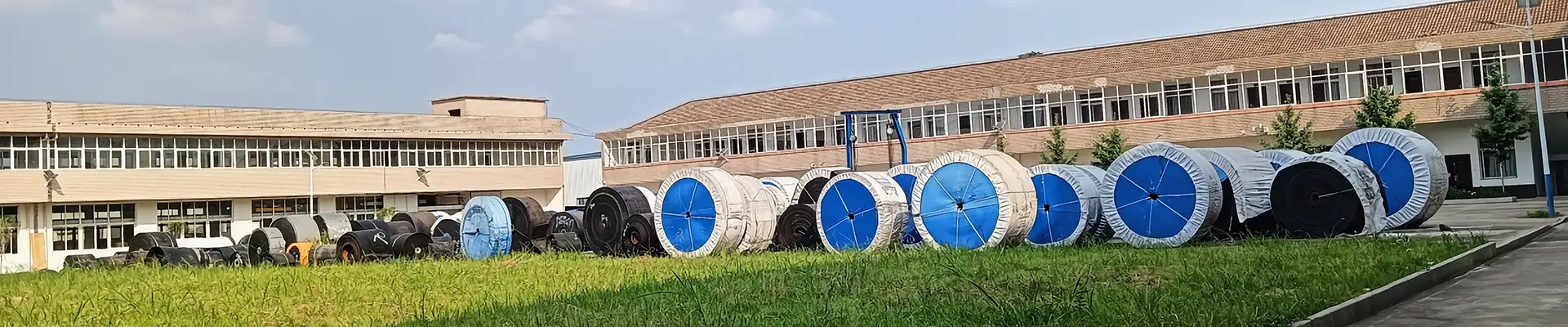Транспортна трака